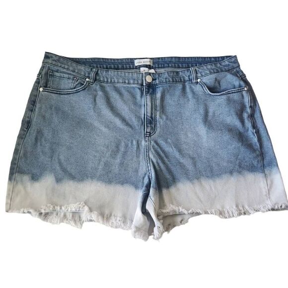 Lane Bryant Ombre Fringe Denim Jean Shorts Plus Size 26 - Picture 1 of 3